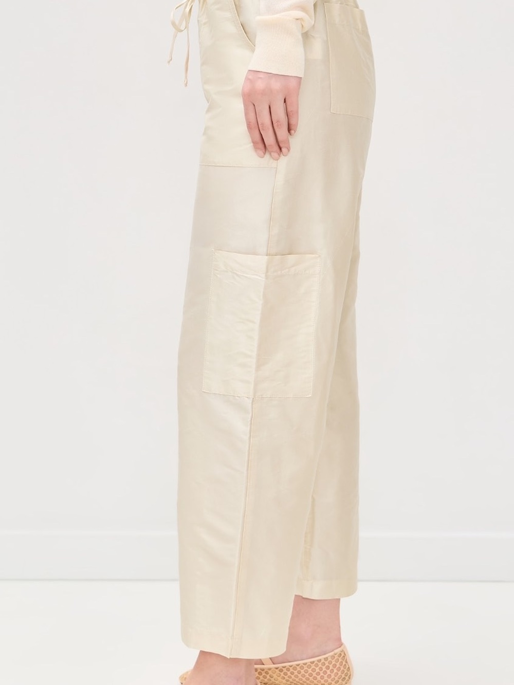 DONNI - Taffeta Drawstring Cargo Pants in Crème- Size L - Picture 2 of 4